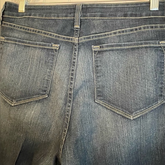 NYDJ “Fit & Tuck Technology” Jean leggings, women’s (size 12). - Picture 4 of 7